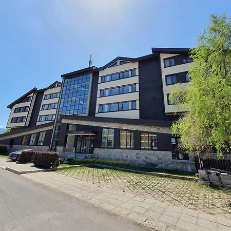 Апарт отель Sunny Duplex With Spectacular View In Terra Complex Разлог Экстерьер фото