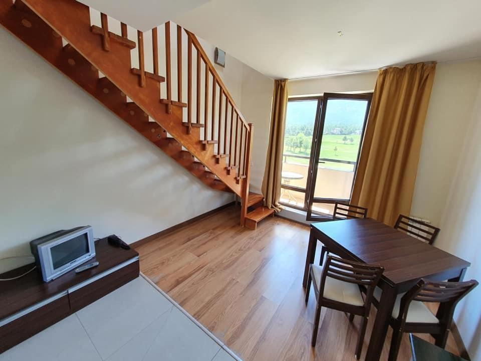 Апарт отель Sunny Duplex With Spectacular View In Terra Complex Разлог Экстерьер фото
